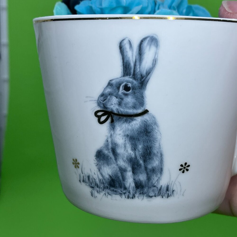 Easter Bunny Floating Teacup Centerpiece - Picture 5 of 5